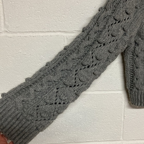 ZARA Gray Sweater - Picture 3 of 5
